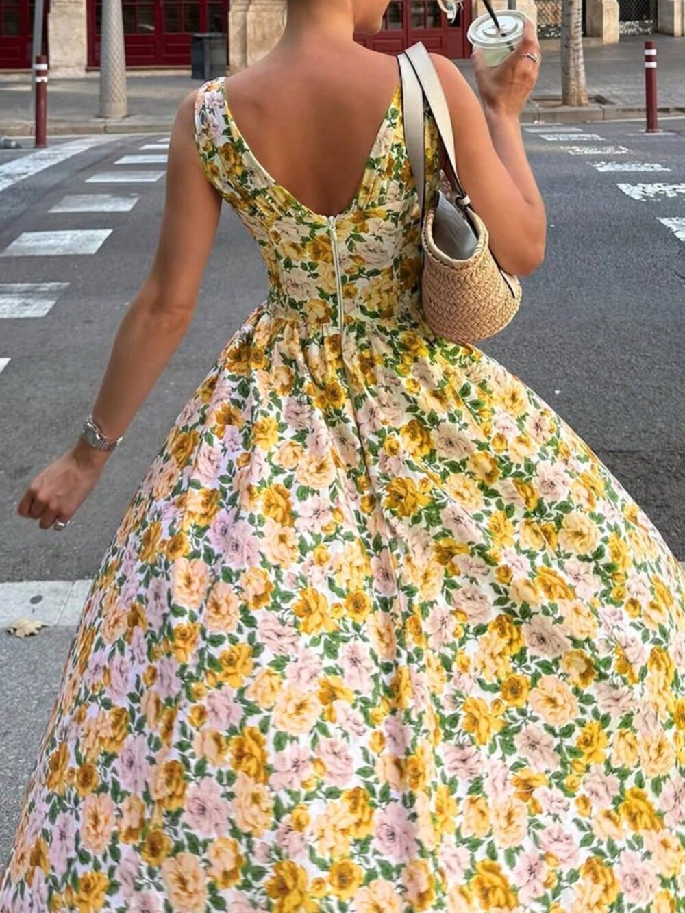 Yellow Casual Women's Vuslat Floral Print Sleeveless A-Line Dress - Picture 2 of 6